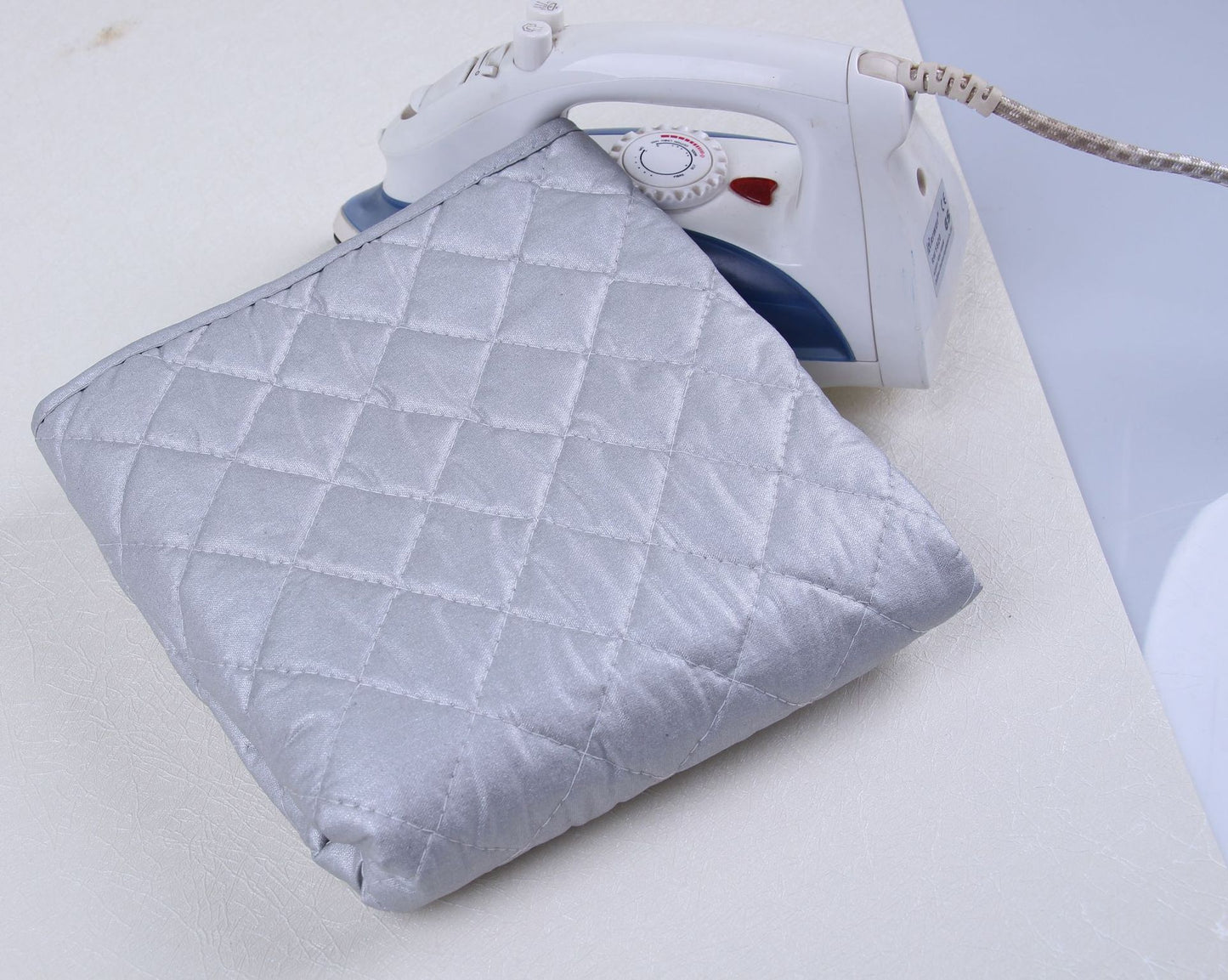 Thickened High Temperature Resistant Non-slip Pure Cotton Ironing Board Silver Coated Iron Pad